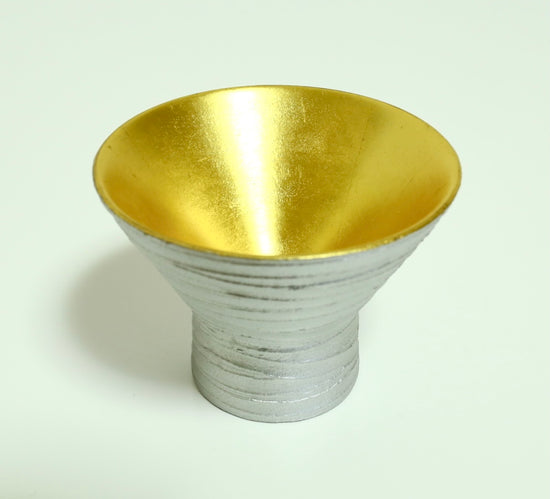 ぐい呑み（錆漆）